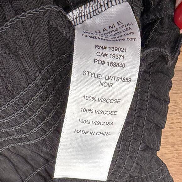 FRAME Smocked Short Sleeve Top in Black size Large - Picture 6 of 6